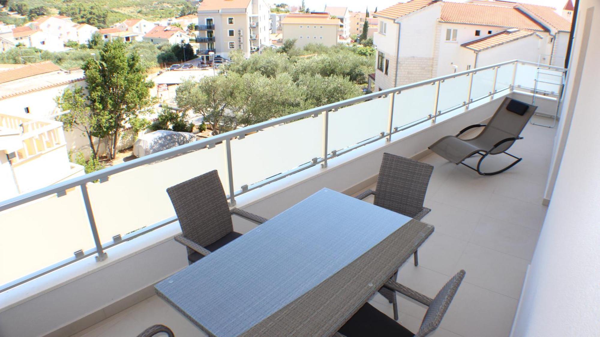 Apartments Danica Promajna Rom bilde